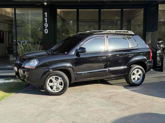 HYUNDAI TUCSON 2.0 MPFI GLS 16V 143CV 2WD GASOLINA 4P AUTOMÁTICO